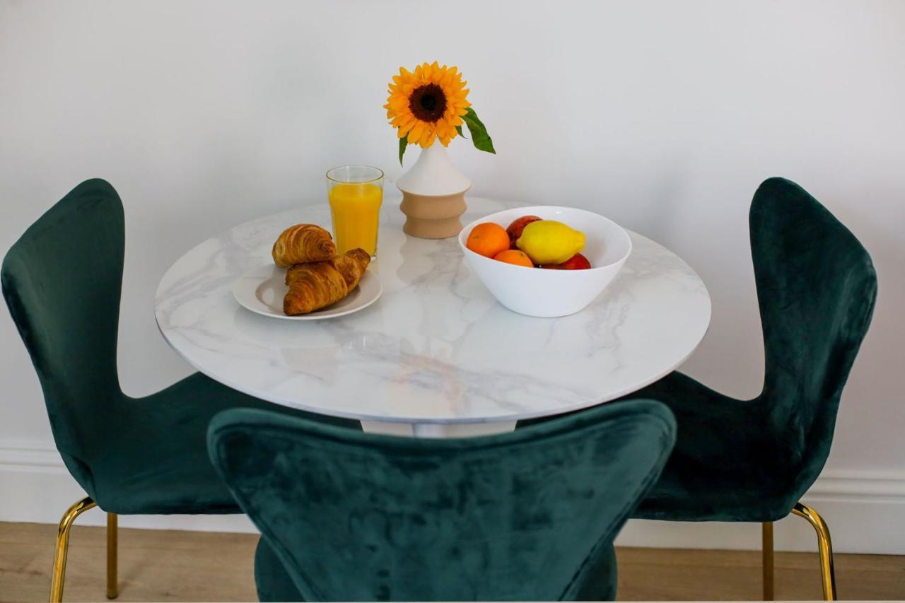 Stylish One Bedroom Apartment In Greater Londra Dış mekan fotoğraf