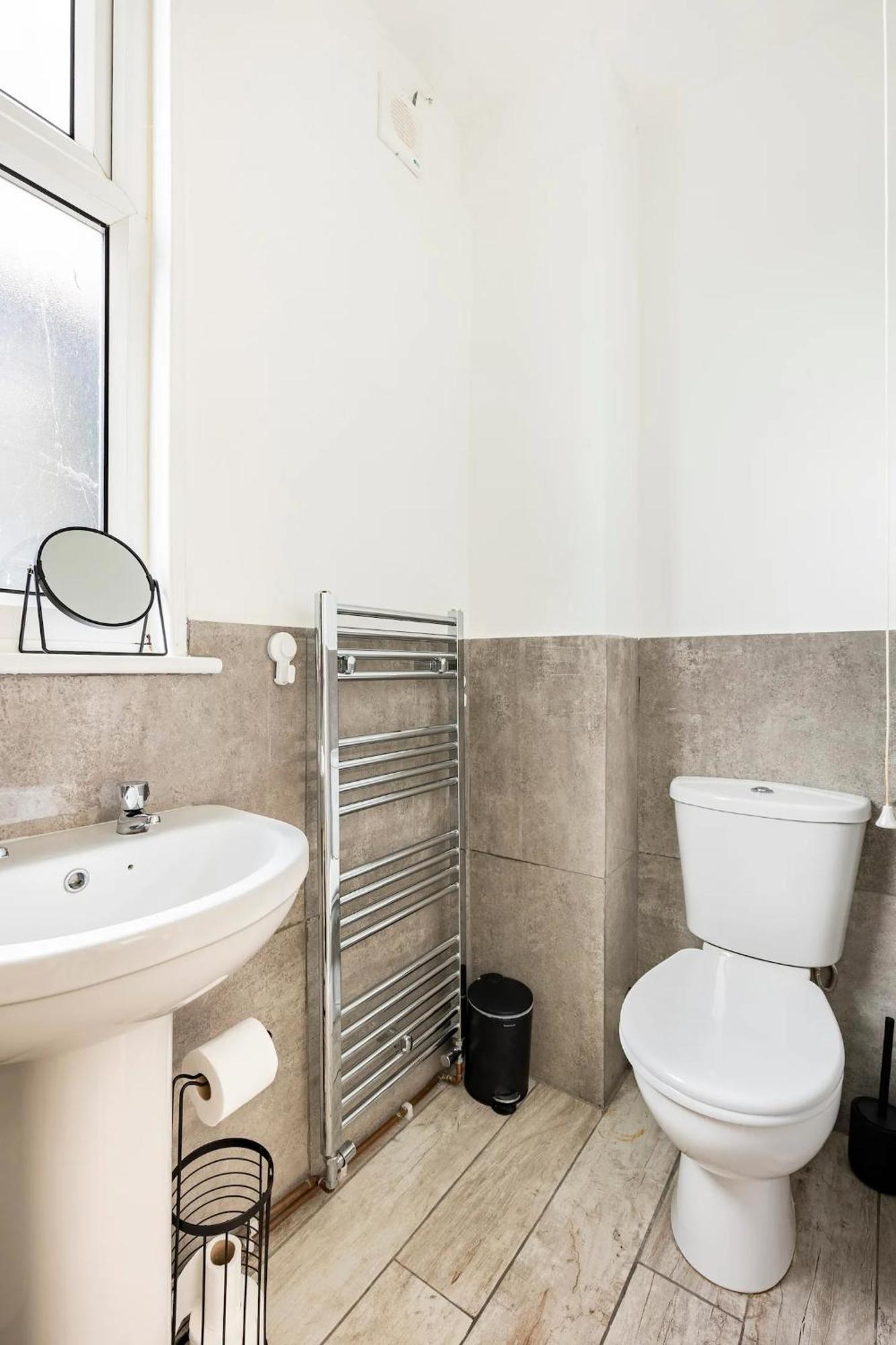 Stylish One Bedroom Apartment In Greater Londra Dış mekan fotoğraf